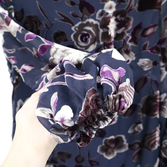 Navy Burnout Floral Dress - Picture 10 of 16